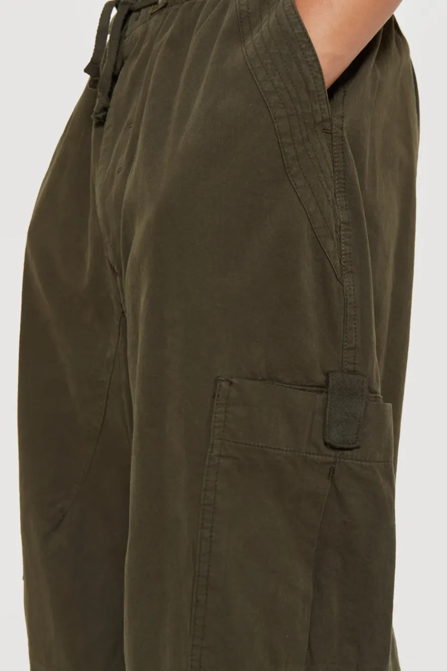 Jaded London Parachute Pants*Khaki Parachute Cargo Pants