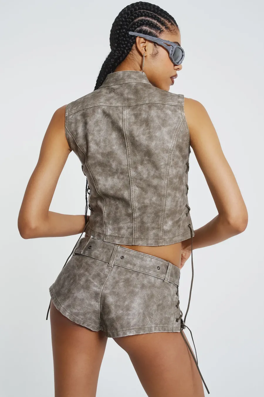 Jaded London *Steel Lace Up Side Pu Hot Pants