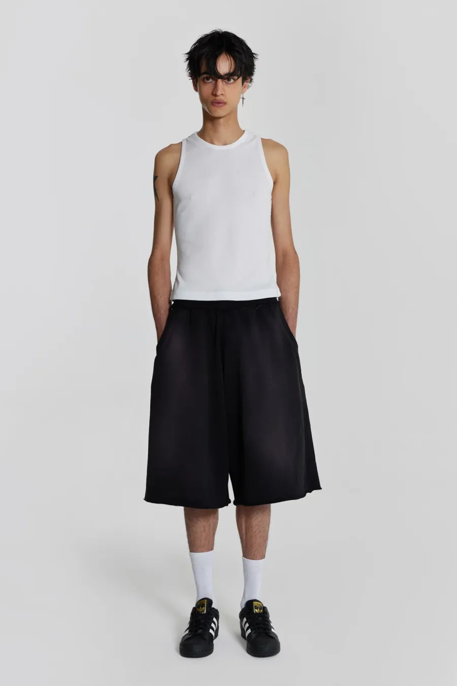 Jaded London Joggers*Washed Black Colossus Jogger Shorts